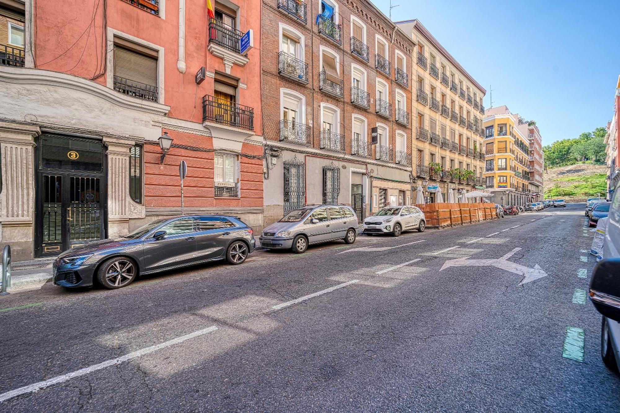 Hotel Angelitomad Madrid Exterior foto